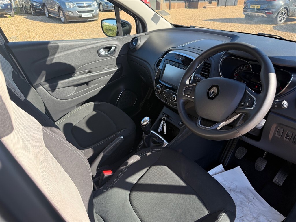 Used Renault Captur 2018 for sale - 75895181: Photo 27