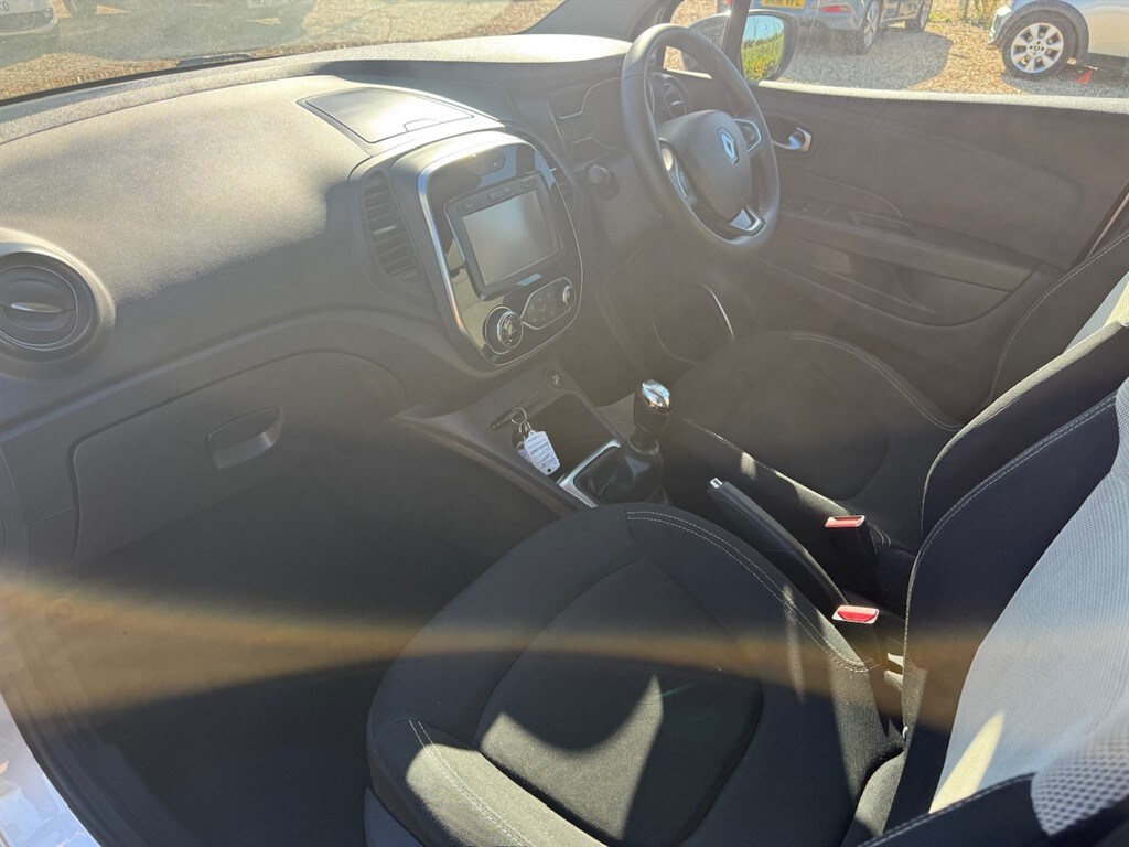 Used Renault Captur 2018 for sale - 75895181: Photo 46