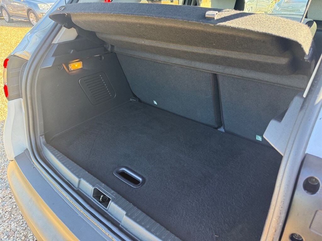 Used Renault Captur 2018 for sale - 75895181: Photo 52