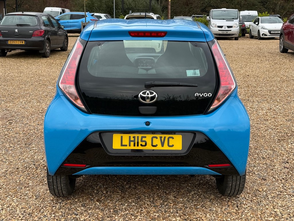 Used Toyota AYGO 2015 for sale - 76589959: Photo 11