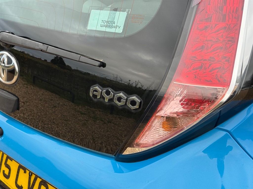 Used Toyota AYGO 2015 for sale - 76589959: Photo 14