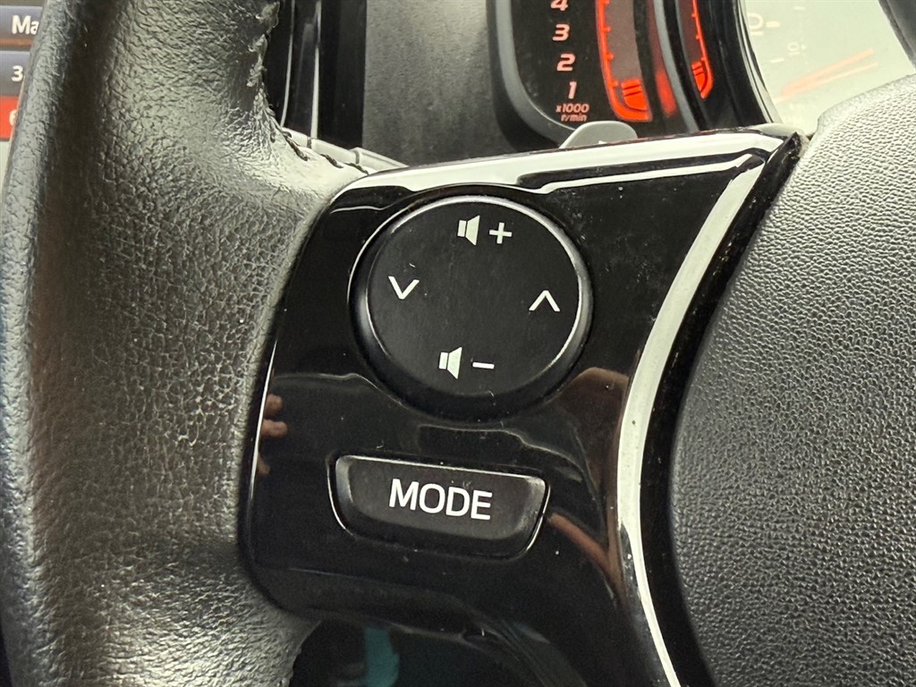 Used Toyota AYGO 2015 for sale - 76589959: Photo 26