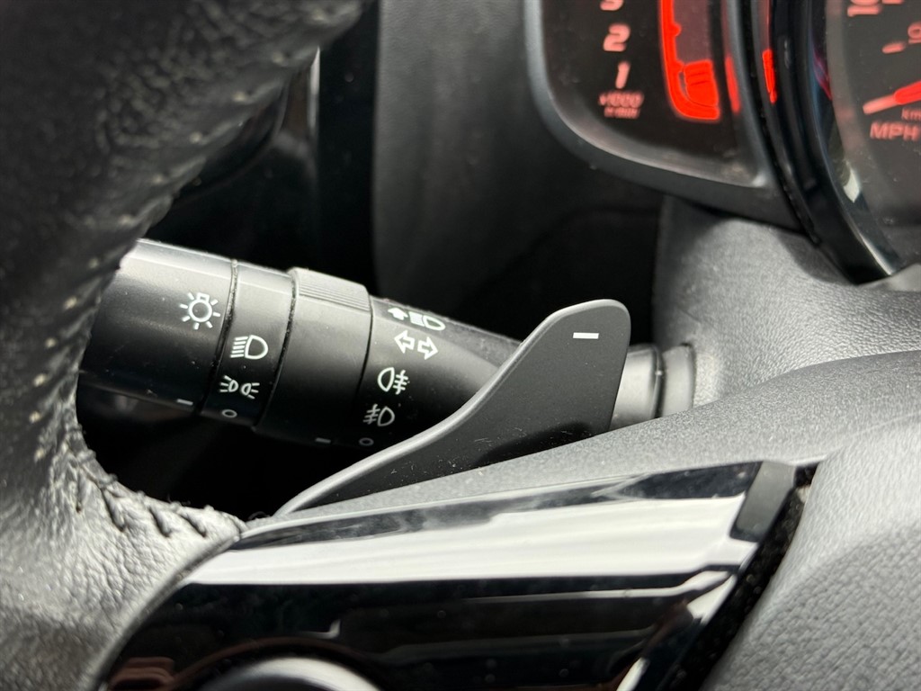 Used Toyota AYGO 2015 for sale - 76589959: Photo 28