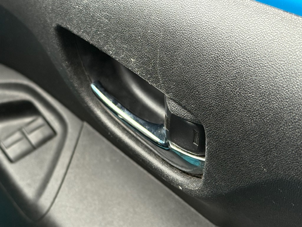 Used Toyota AYGO 2015 for sale - 76589959: Photo 31