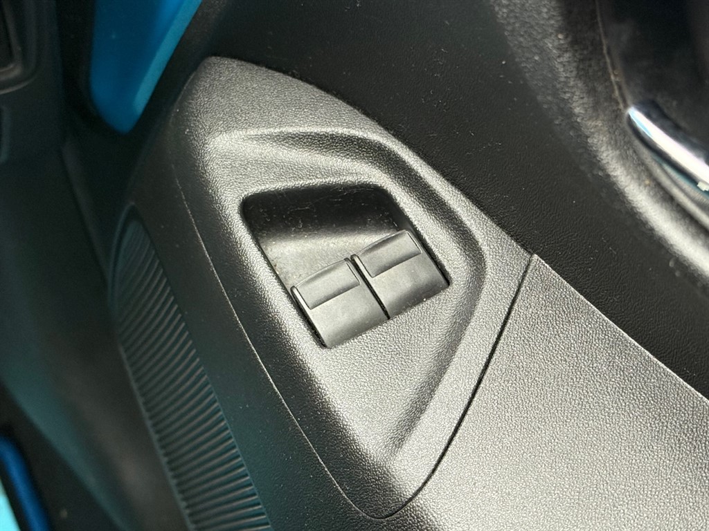 Used Toyota AYGO 2015 for sale - 76589959: Photo 32