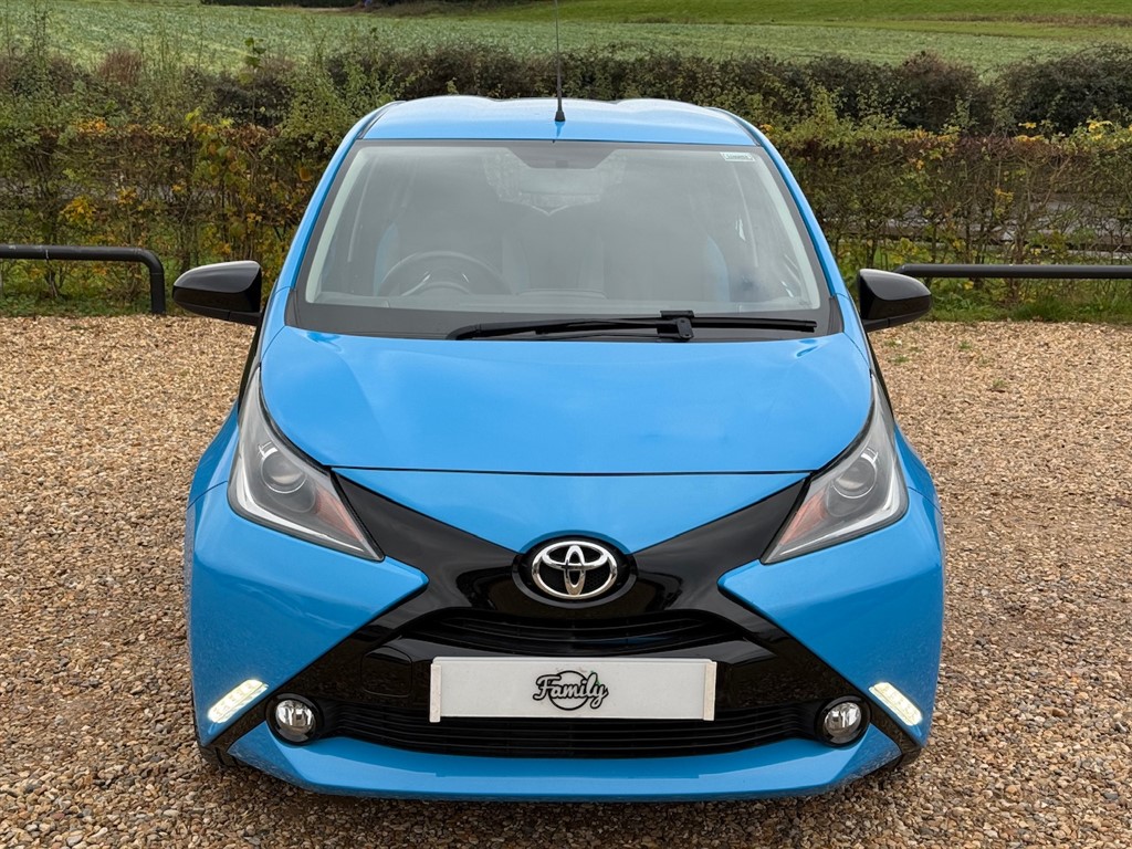 Used Toyota AYGO 2015 for sale - 76589959: Photo 4