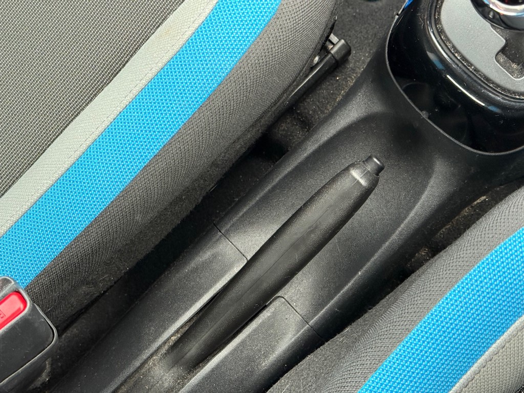 Used Toyota AYGO 2015 for sale - 76589959: Photo 43