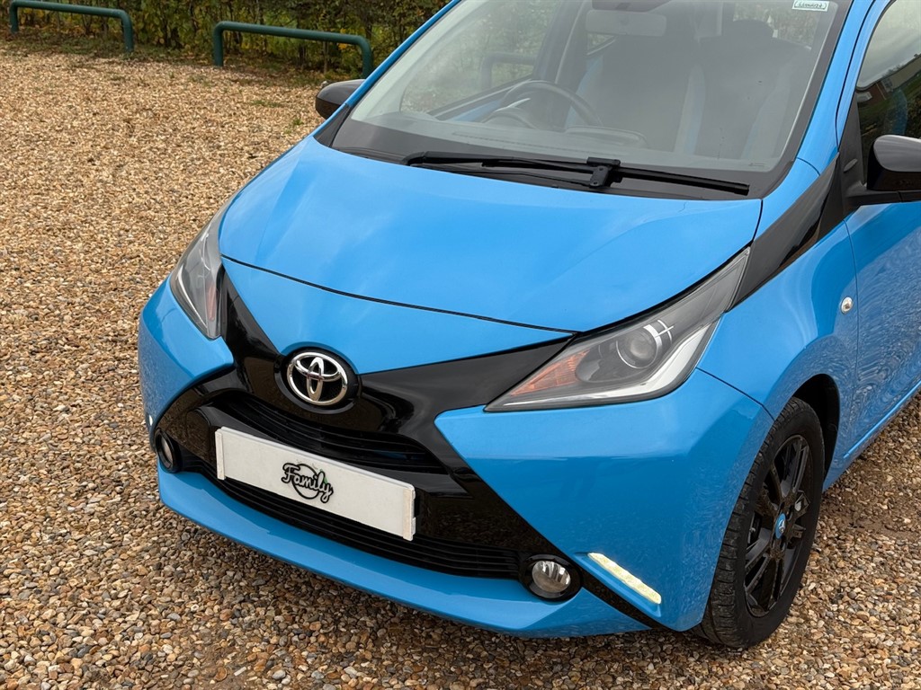 Used Toyota AYGO 2015 for sale - 76589959: Photo 5