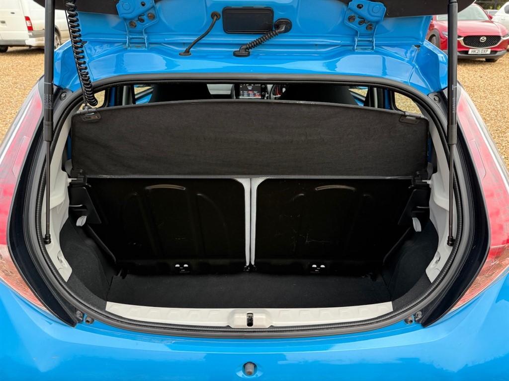 Used Toyota AYGO 2015 for sale - 76589959: Photo 53