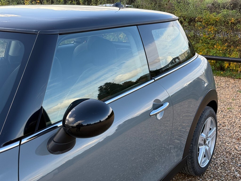 Used MINI Hatch 2018 for sale - 76544650: Photo 21