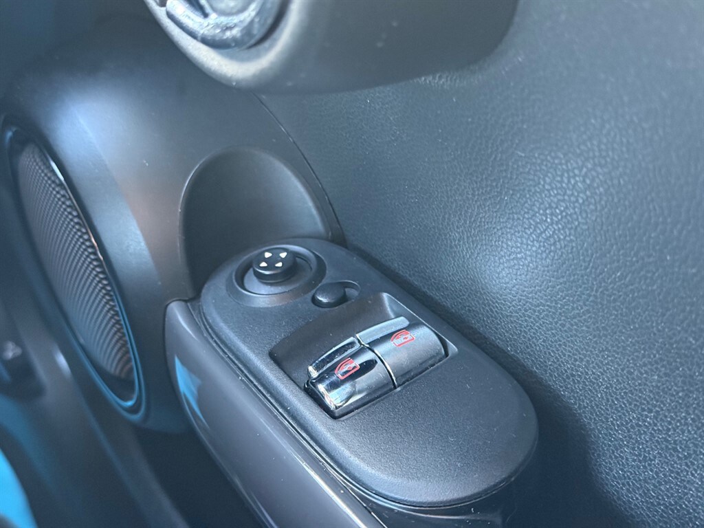 Used MINI Hatch 2018 for sale - 76544650: Photo 31