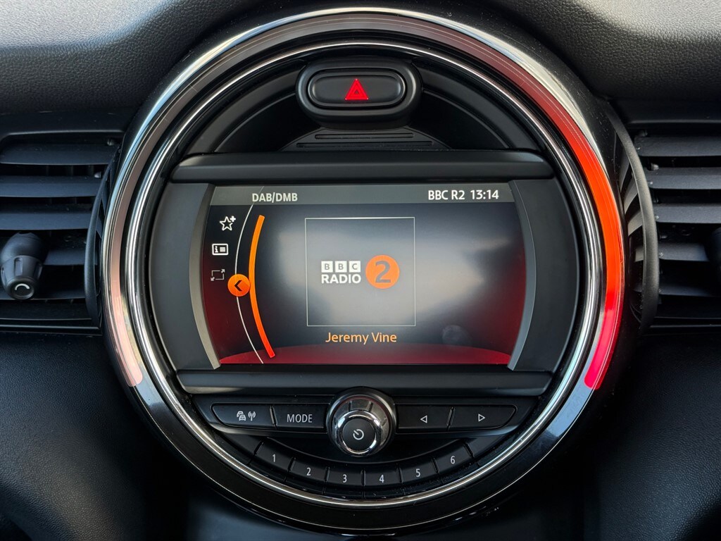 Used MINI Hatch 2018 for sale - 76544650: Photo 33