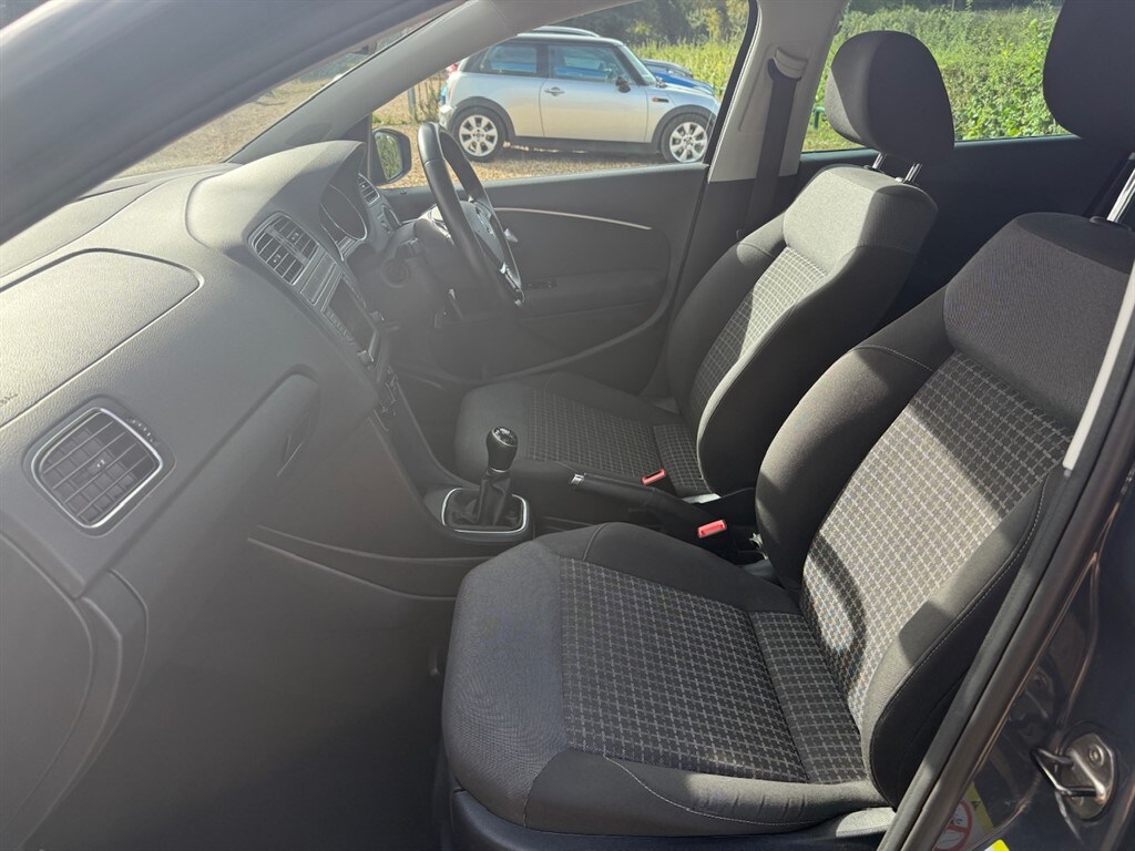 Used Volkswagen Polo 2017 for sale - 76037931: Photo 47