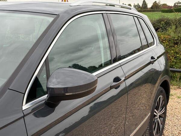 Used Volkswagen Tiguan 2017 for sale - 76290161: Photo 25