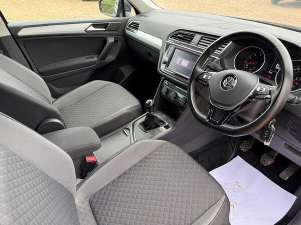 Used Volkswagen Tiguan 2017 for sale - 76290161: Photo 28