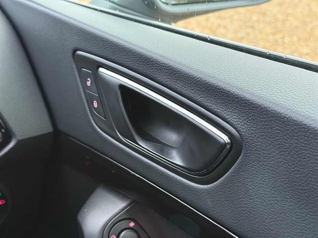 Used SEAT Ateca 2018 for sale - 76615895: Photo 32