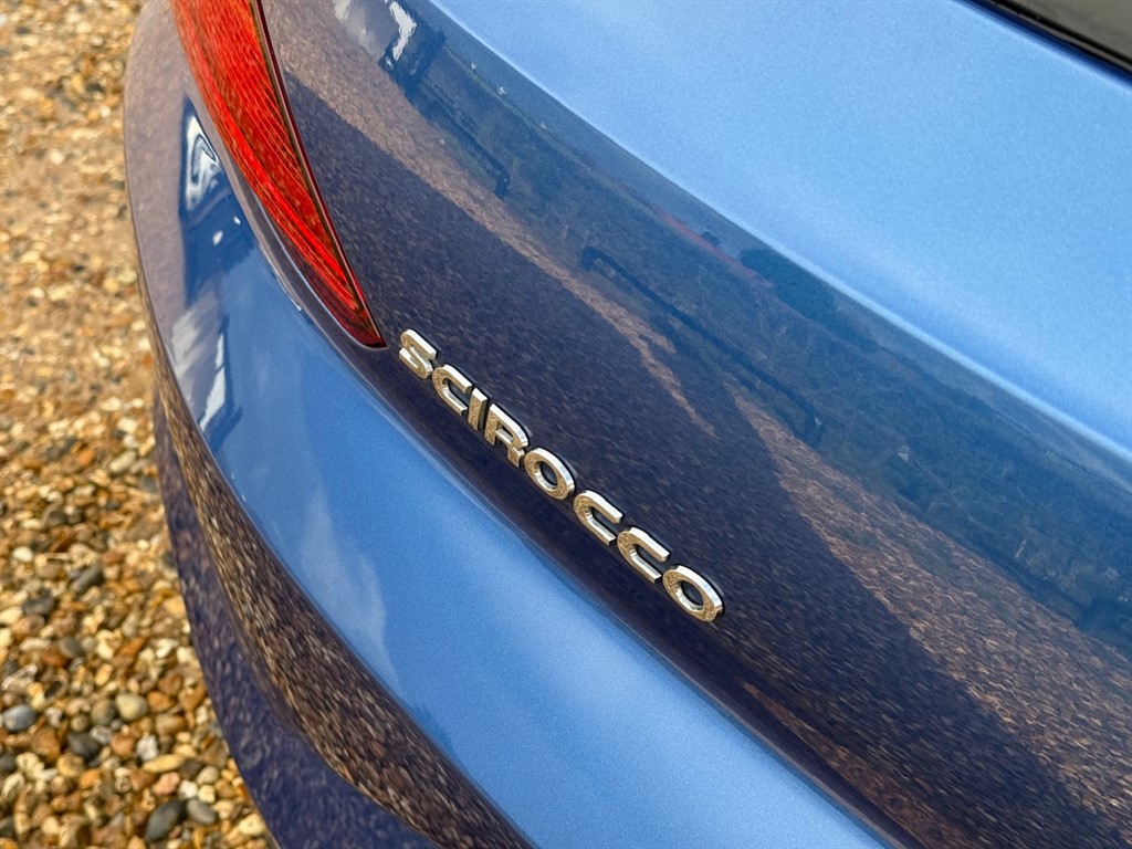 Used Volkswagen Scirocco 2015 for sale - 77186579: Photo 14