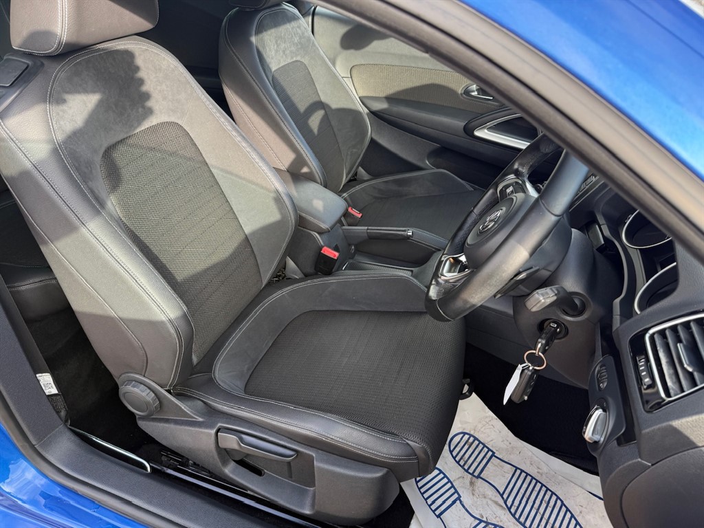 Used Volkswagen Scirocco 2015 for sale - 77186579: Photo 26