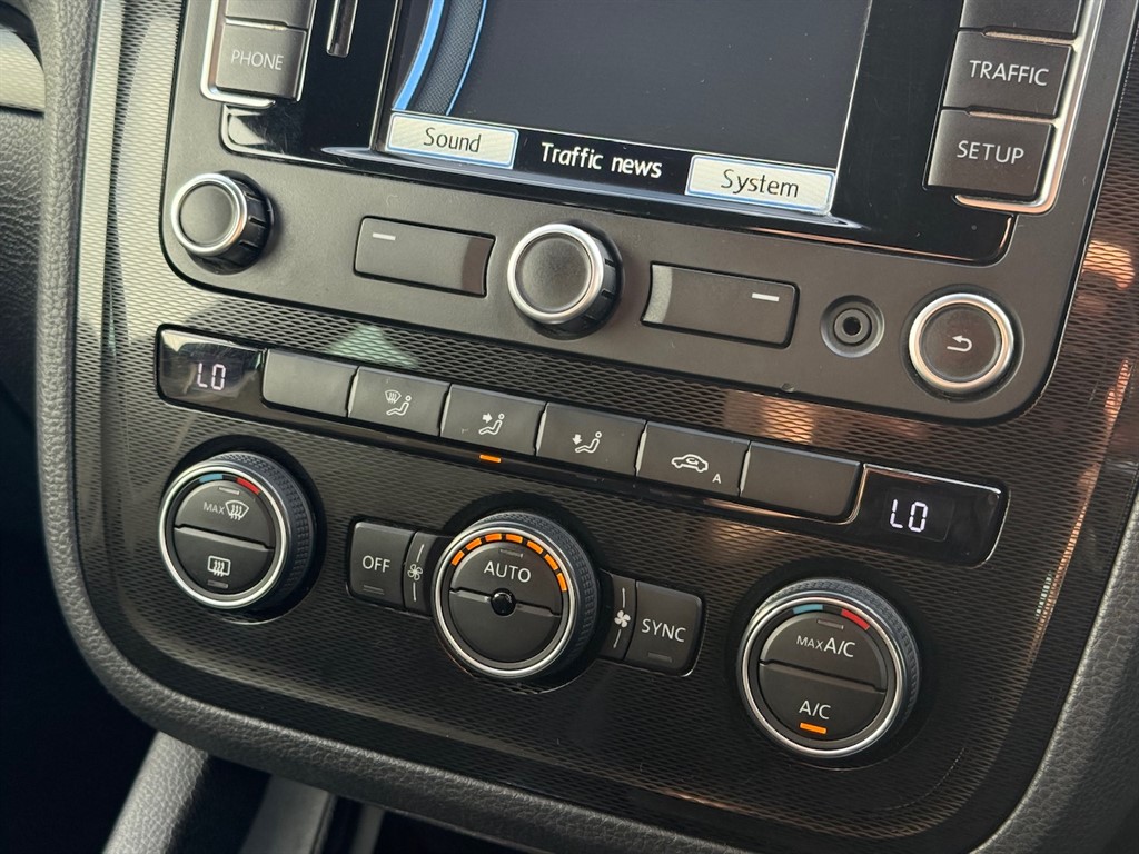 Used Volkswagen Scirocco 2015 for sale - 77186579: Photo 43