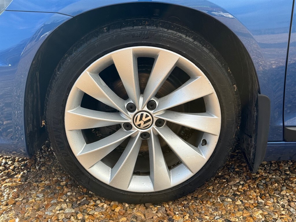 Used Volkswagen Scirocco 2015 for sale - 77186579: Photo 7