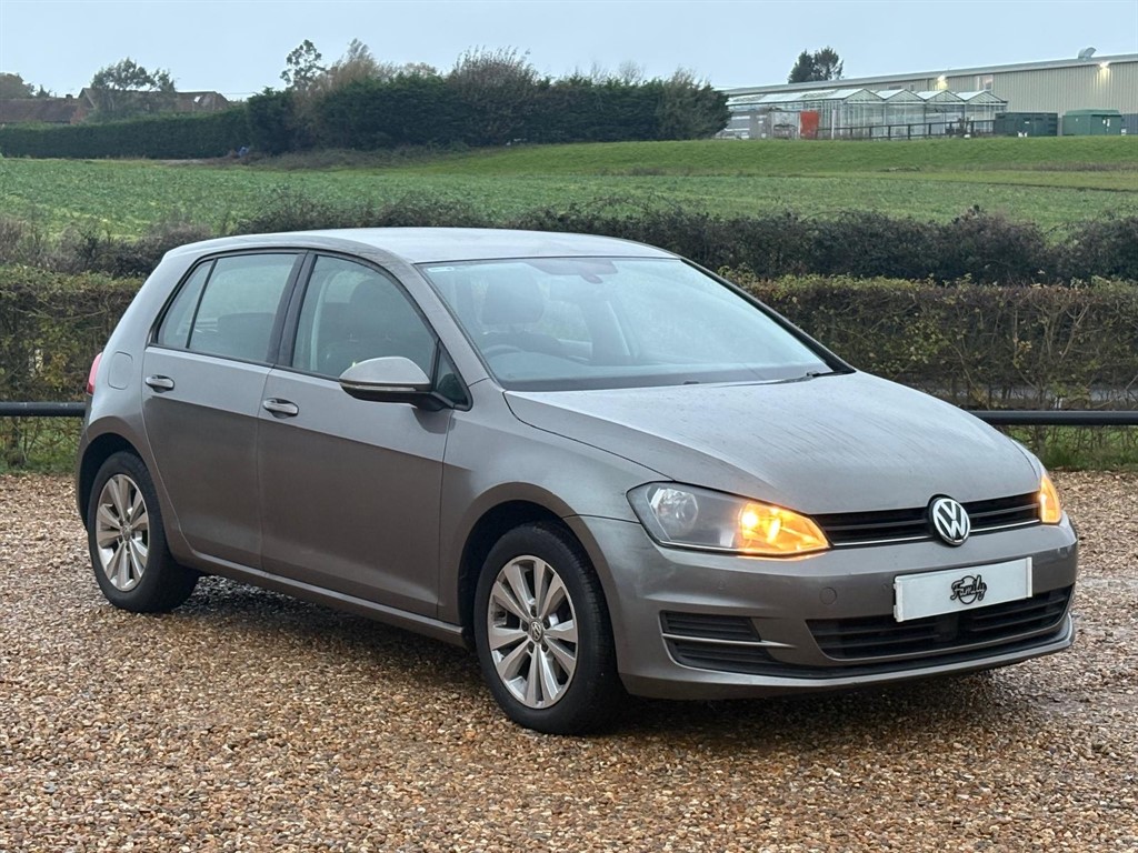 Used Volkswagen Golf 2014 for sale - 76722465: Photo 1