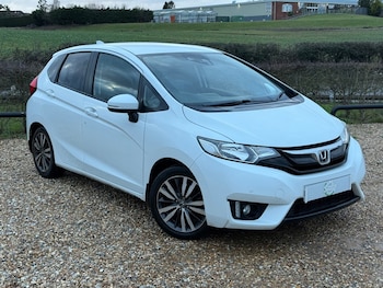 Used Honda Jazz 2017 for sale - 77319197: Photo