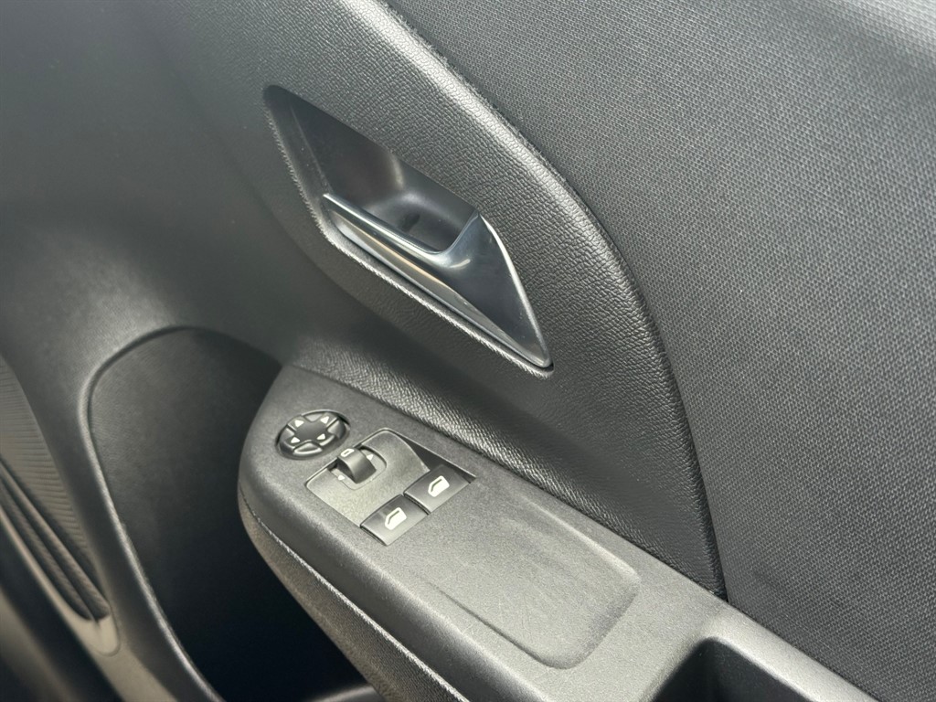Used Vauxhall Corsa 2020 for sale - 75829453: Photo 33