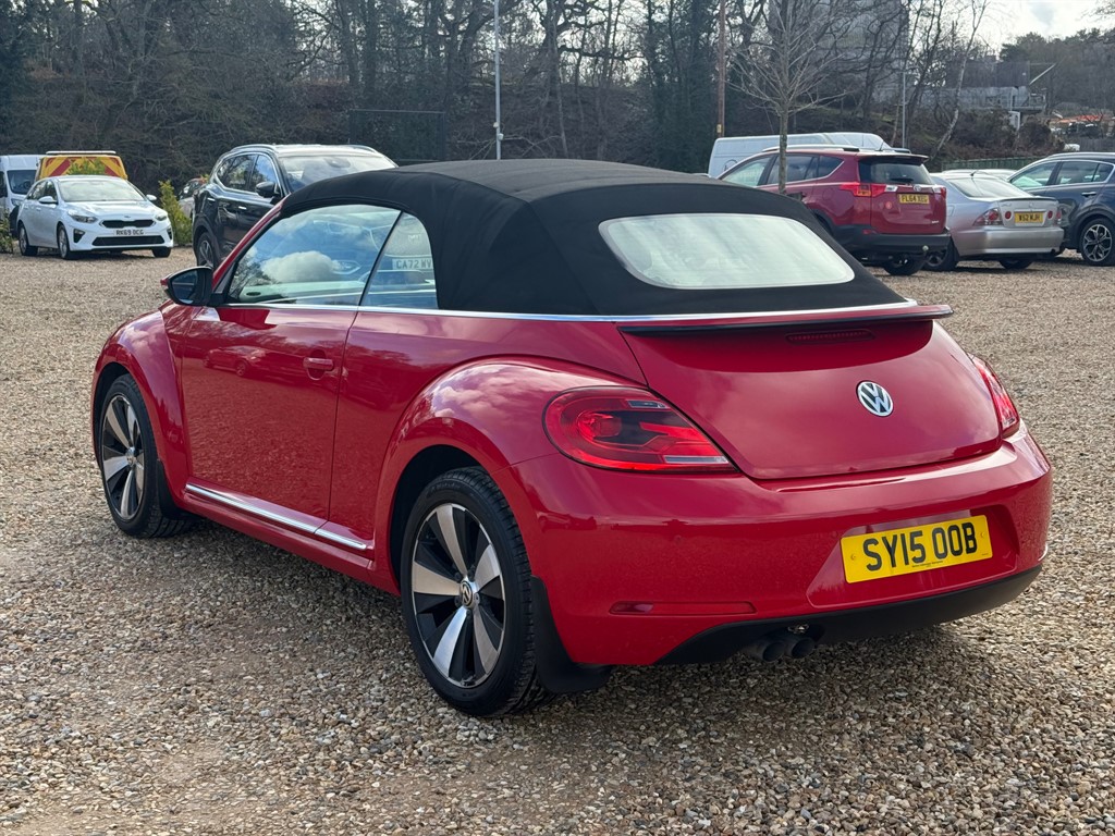 Used Volkswagen Beetle 2015 for sale - 77653379: Photo 10