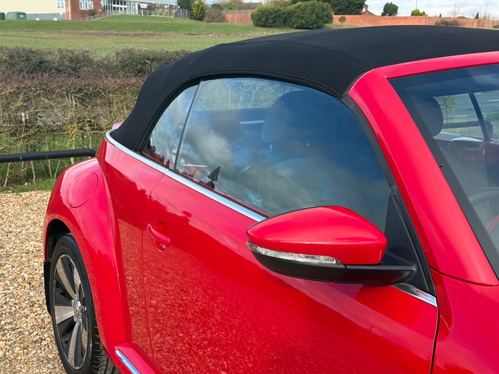 Used Volkswagen Beetle 2015 for sale - 77653379: Photo 21