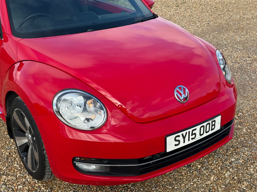 Used Volkswagen Beetle 2015 for sale - 77653379: Photo 3