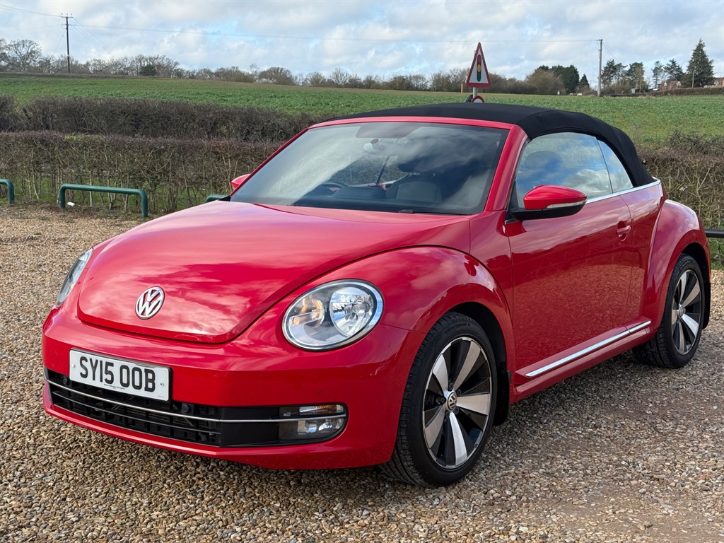 Used Volkswagen Beetle 2015 for sale - 77653379: Photo 6