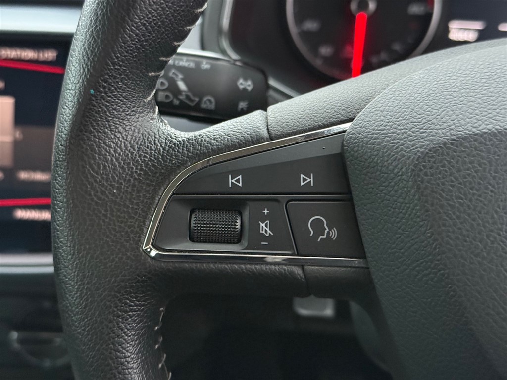 Used SEAT Arona 2018 for sale - 76861982: Photo 28