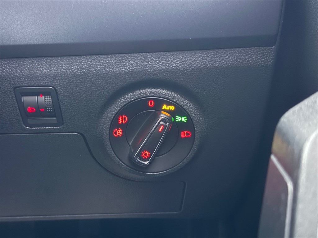 Used SEAT Arona 2018 for sale - 76861982: Photo 30