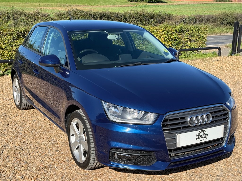 Used Audi A1 2016 for sale - 75984966: Photo 2