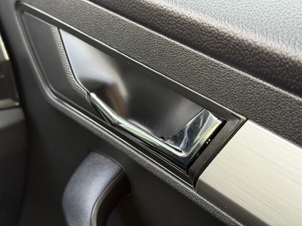 Used Skoda Karoq 2020 for sale - 75984960: Photo 32