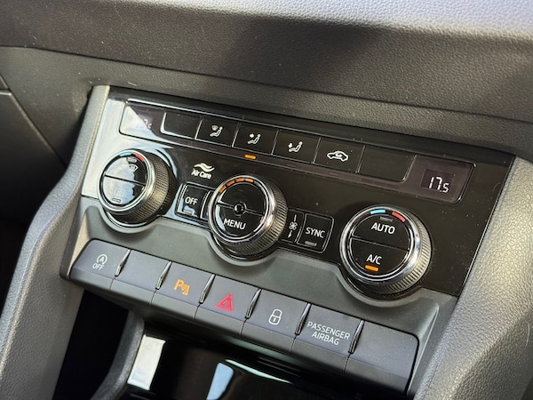 Used Skoda Karoq 2020 for sale - 75984960: Photo 40