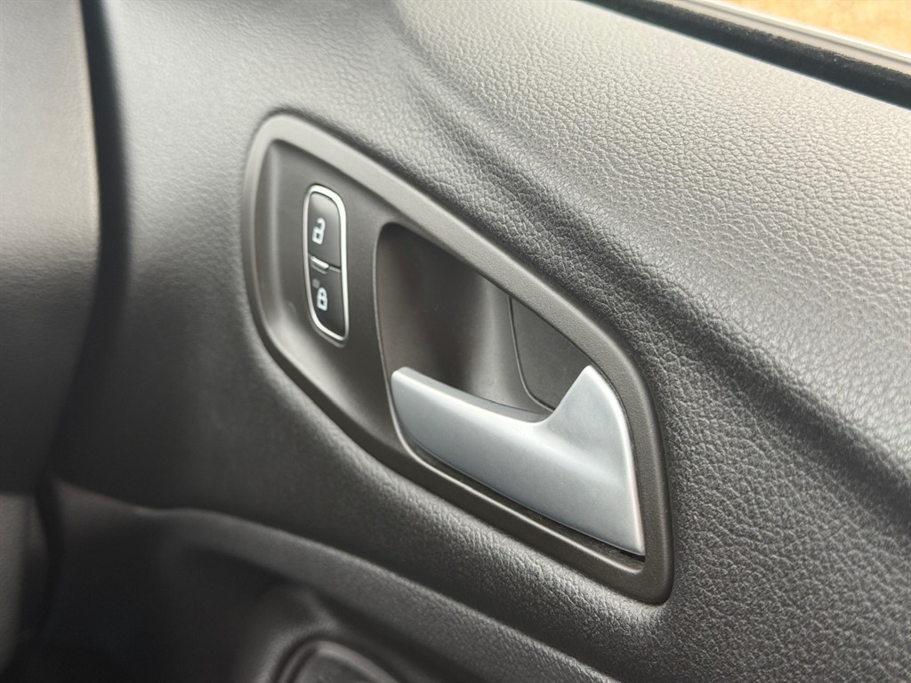 Used Ford Kuga 2018 for sale - 76355296: Photo 31