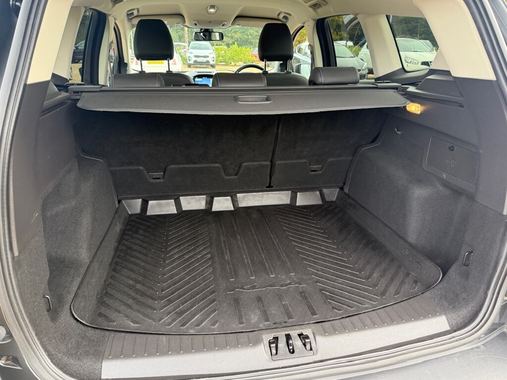 Used Ford Kuga 2018 for sale - 76355296: Photo 54