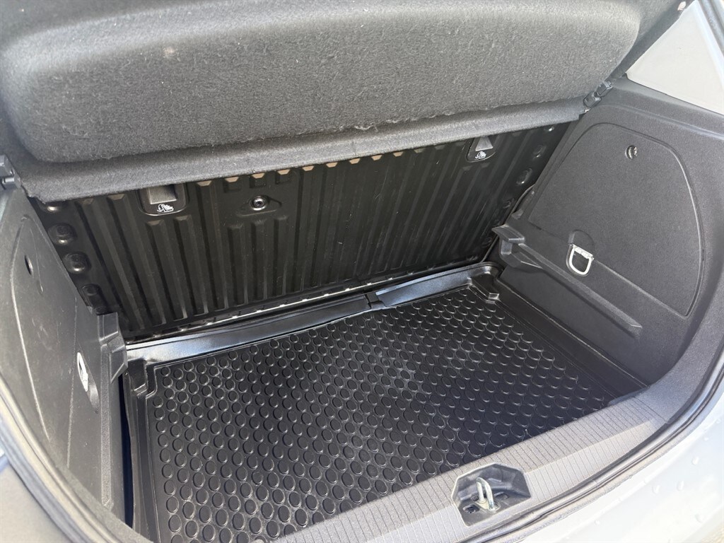 Used Vauxhall Corsa 2016 for sale - 76161640: Photo 54