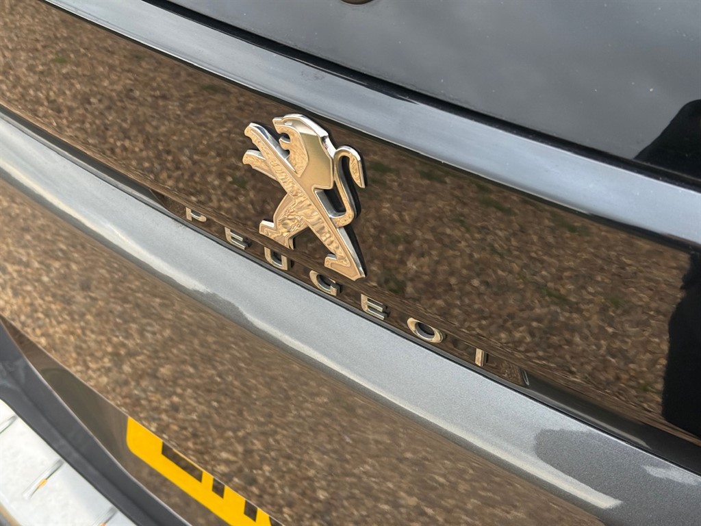 Used Peugeot 5008 2018 for sale - 76580364: Photo 15