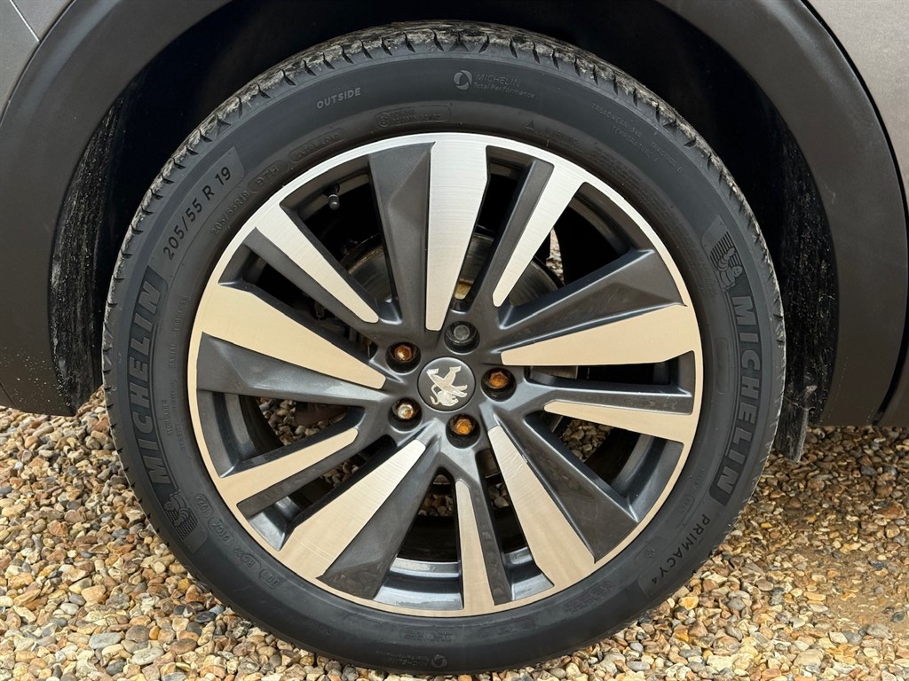 Used Peugeot 5008 2018 for sale - 76580364: Photo 20