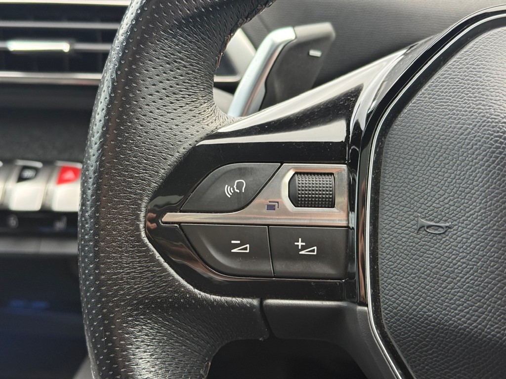 Used Peugeot 5008 2018 for sale - 76580364: Photo 32