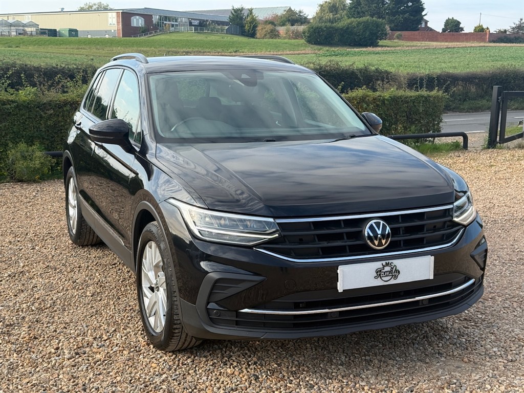 Used Volkswagen Tiguan 2021 for sale - 76131017: Photo 2