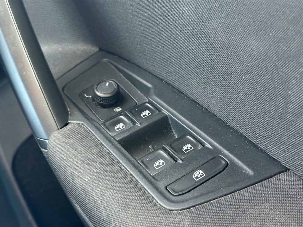 Used Volkswagen Tiguan 2021 for sale - 76131017: Photo 30