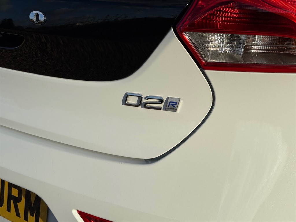 Used Volvo V40 2019 for sale - 76575316: Photo 16