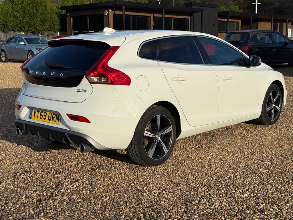 Used Volvo V40 2019 for sale - 76575316: Photo 18