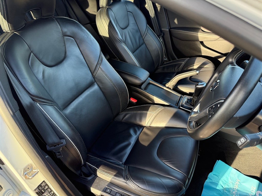 Used Volvo V40 2019 for sale - 76575316: Photo 26