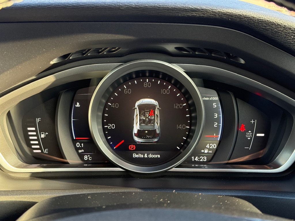 Used Volvo V40 2019 for sale - 76575316: Photo 29