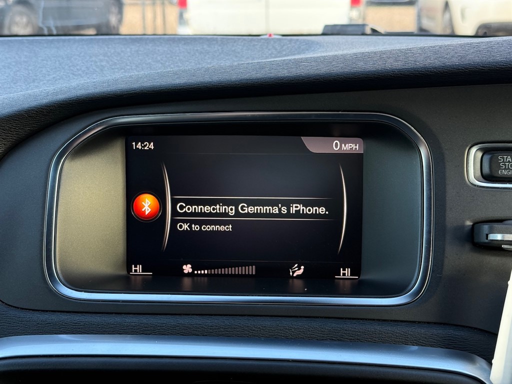 Used Volvo V40 2019 for sale - 76575316: Photo 38