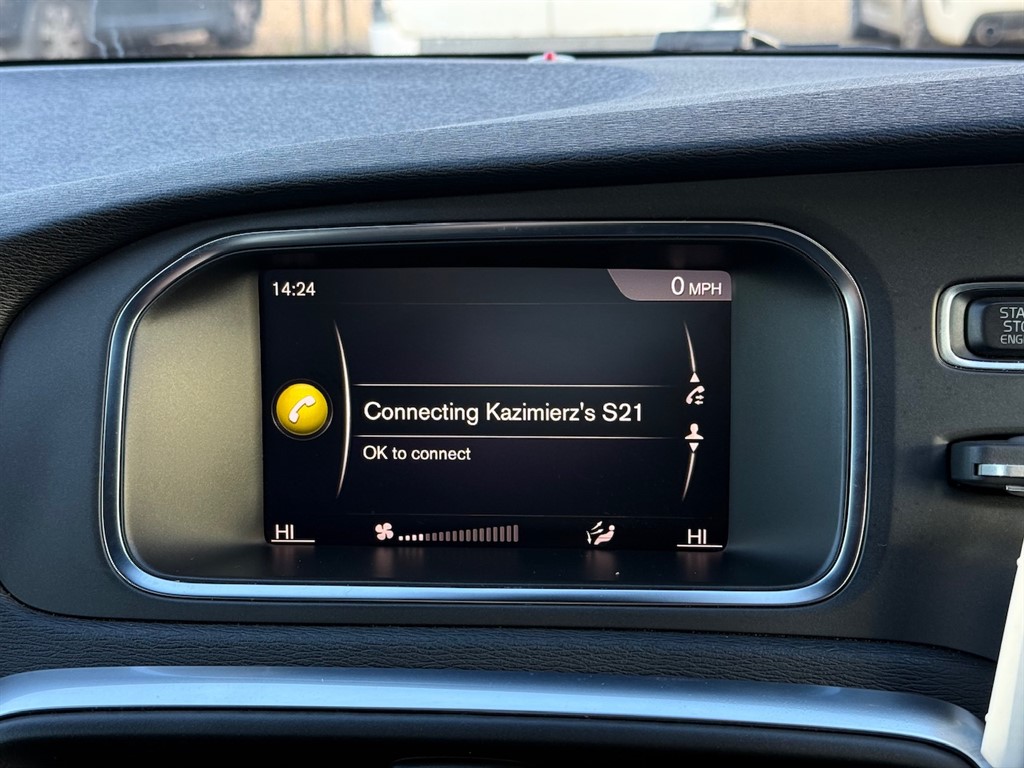 Used Volvo V40 2019 for sale - 76575316: Photo 39